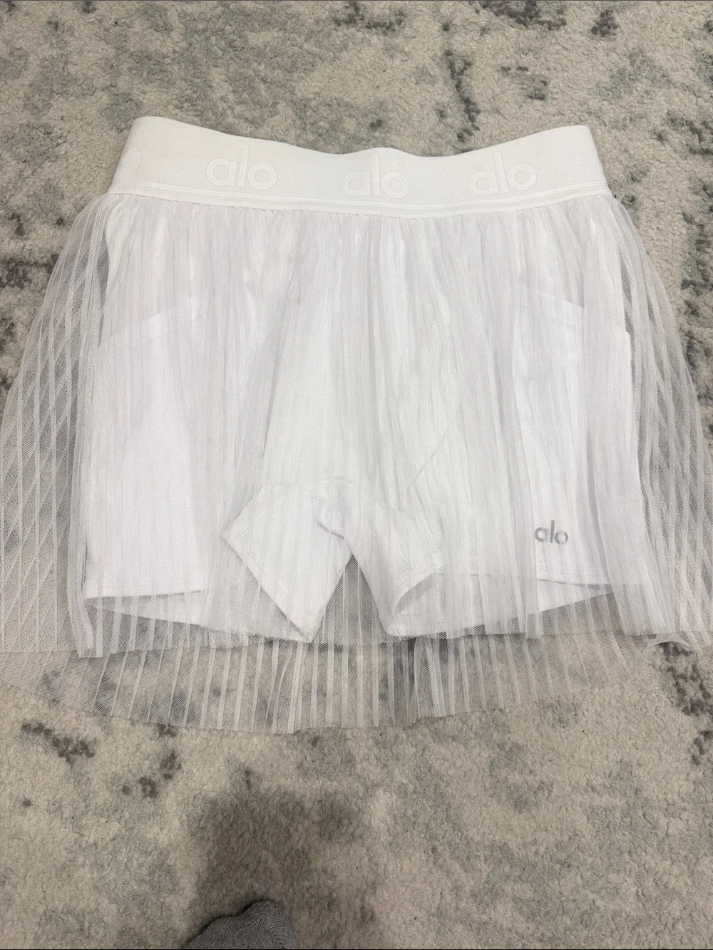 ALO Yoga White Sheer Tulle Skirted Bike Shorts/ Tennis Skirt